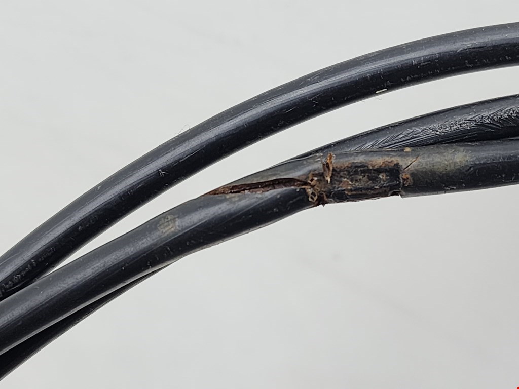 Трос открывания капота OPEL Astra H/Family 2004-2015