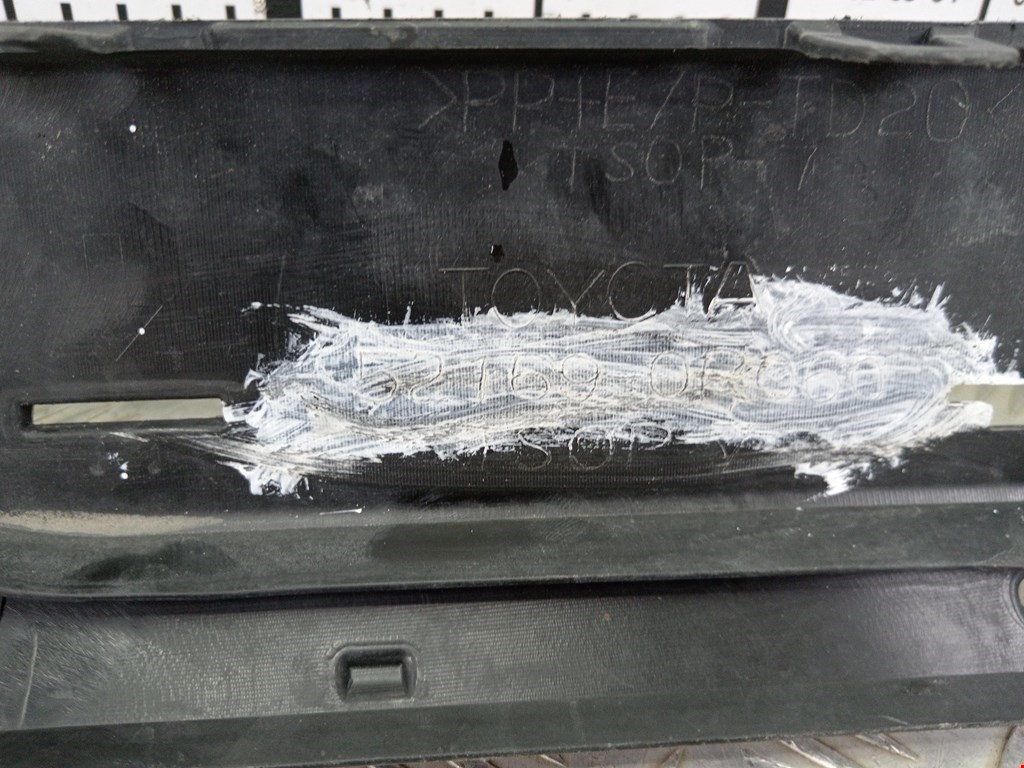 Юбка (губа) бампера задняя (заднего) TOYOTA RAV 4 CA40 2013-2019