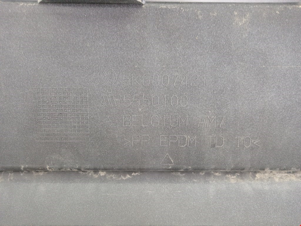 Бампер задний VOLKSWAGEN Golf VI 2009-2012