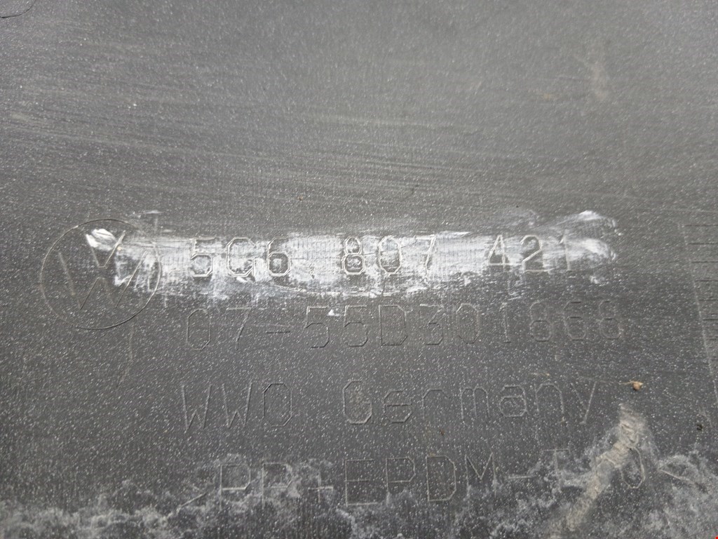 Бампер задний VOLKSWAGEN Golf VII 2012-2020