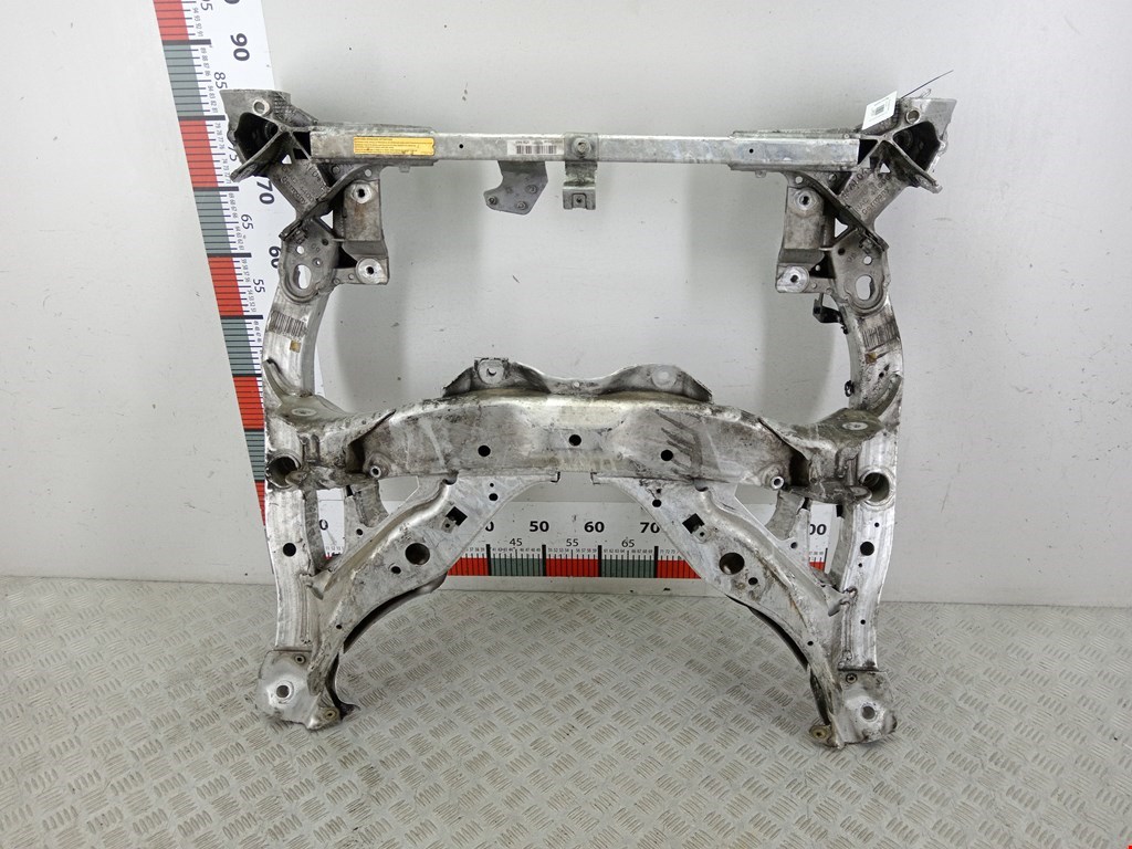 Балка передняя подрамник BMW 7-Series (F01/F02) (2008-2015)