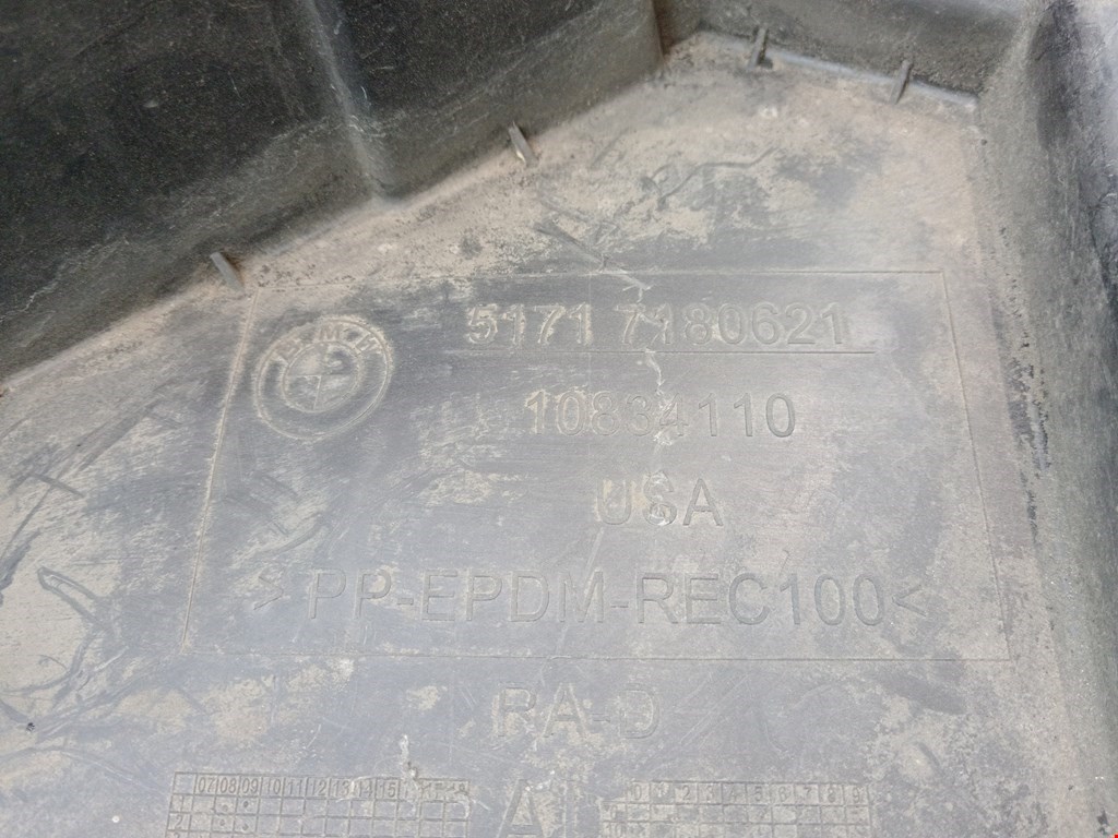 Локер (подкрылок) передний левый BMW X5 E70 2007-2013