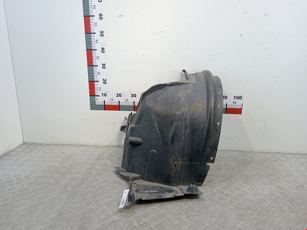 Локер (подкрылок) передний правый BMW X5 E53 1999-2006