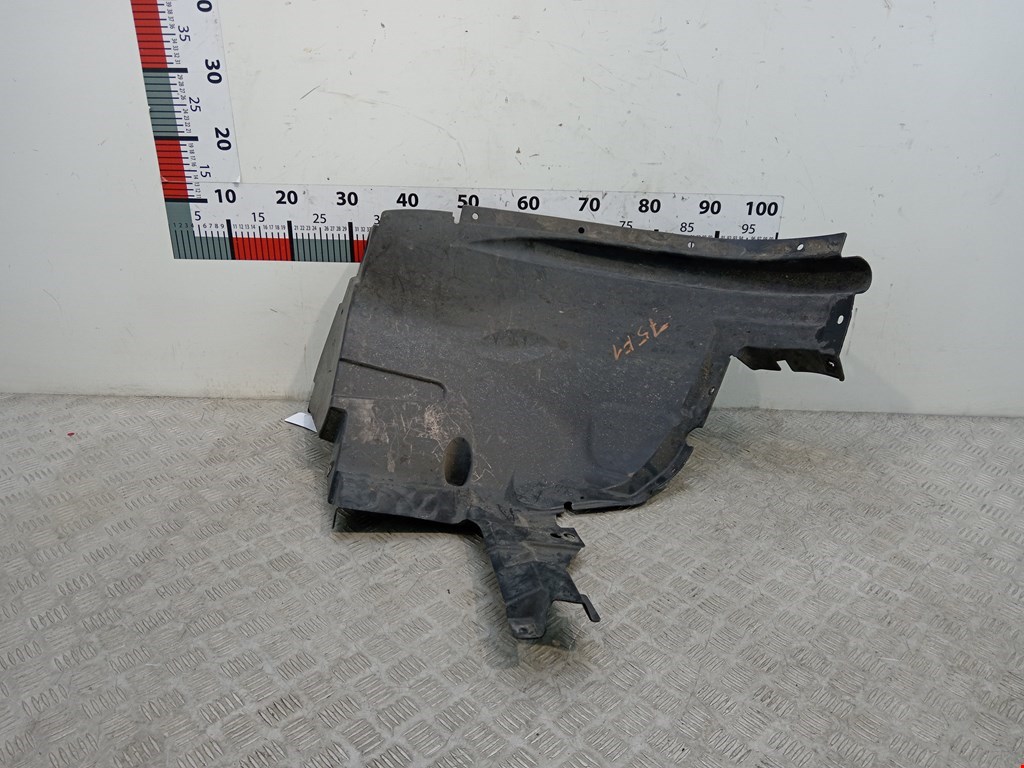 Локер (подкрылок) передний правый BMW X5 E53 1999-2006