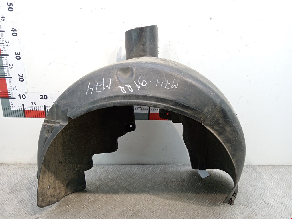 Локер (подкрылок) задний правый BMW 5er 5 серия E39 1995-2004