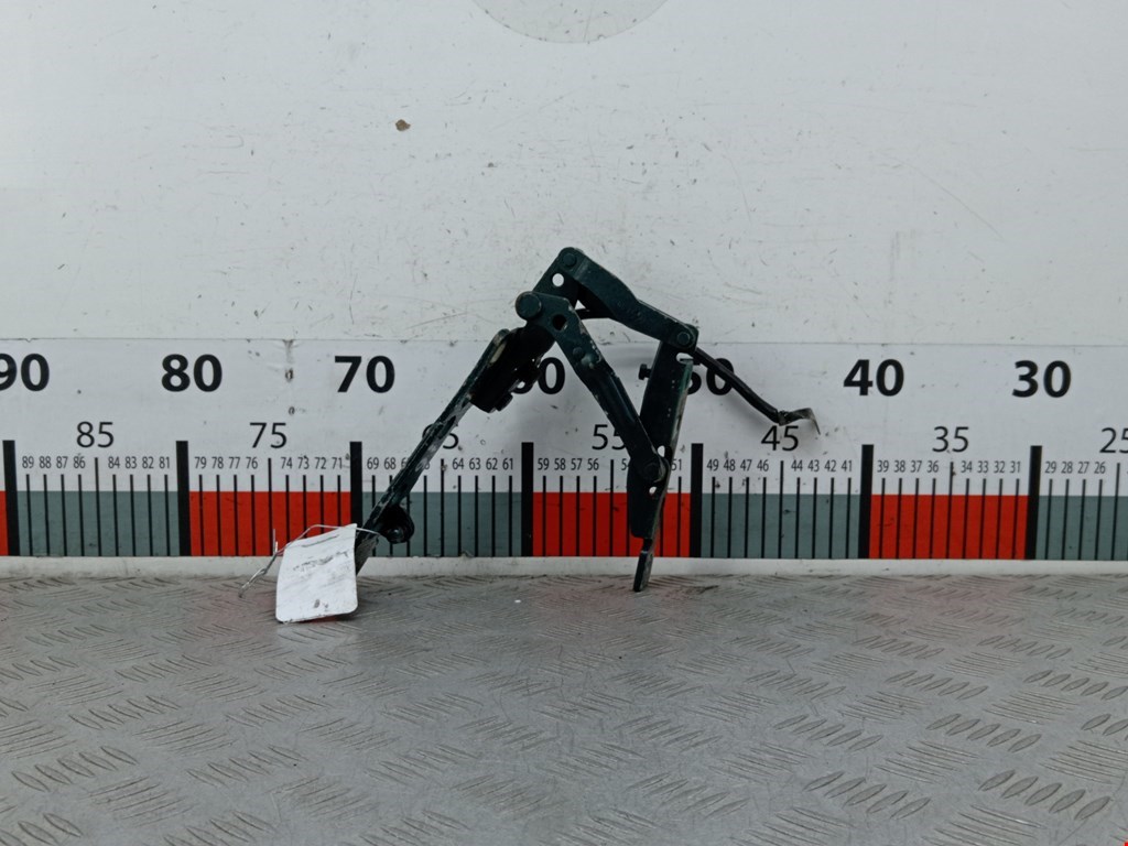 Петля капота левая/правая BMW 7er 7 серия E38 1994-2001