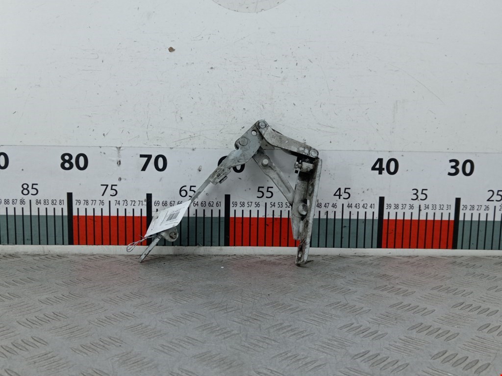 Петля капота левая/правая BMW 7er 7 серия E38 1994-2001