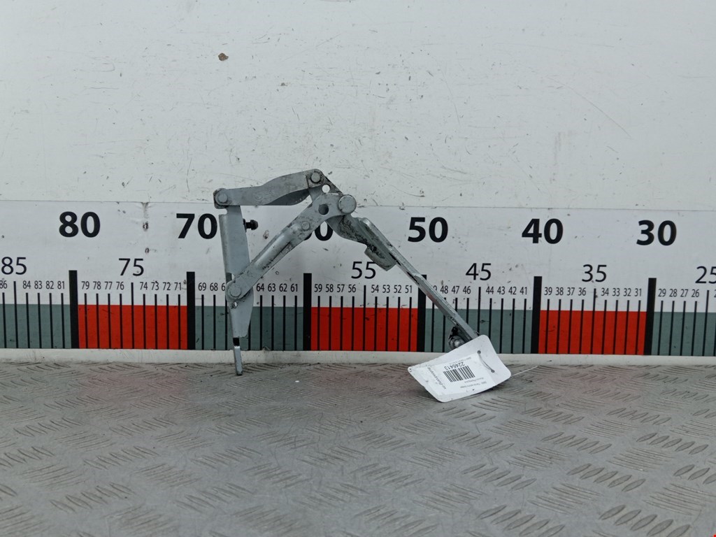 Петля капота левая/правая BMW 7er 7 серия E38 1994-2001