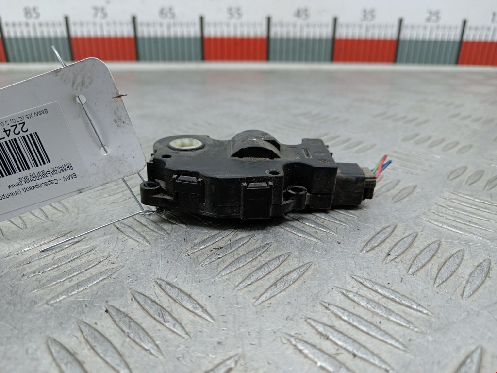Моторчик заслонки печки BMW X5 E70 2007-2013