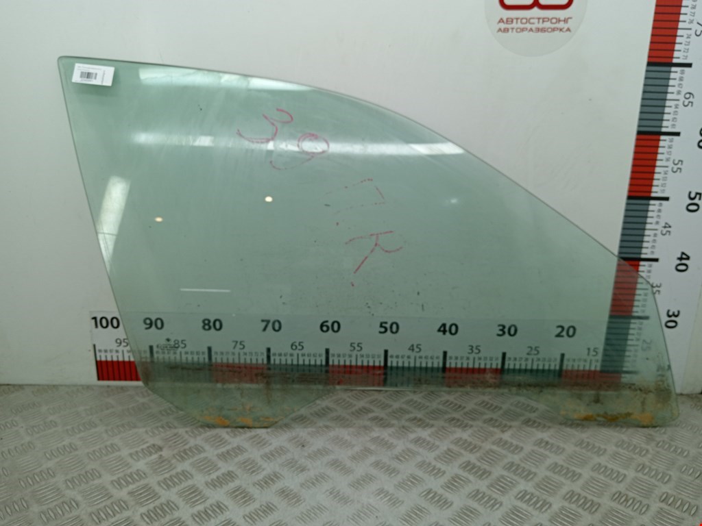 Стекло двери переднее правое BMW 5er 5 серия E39 1995-2004