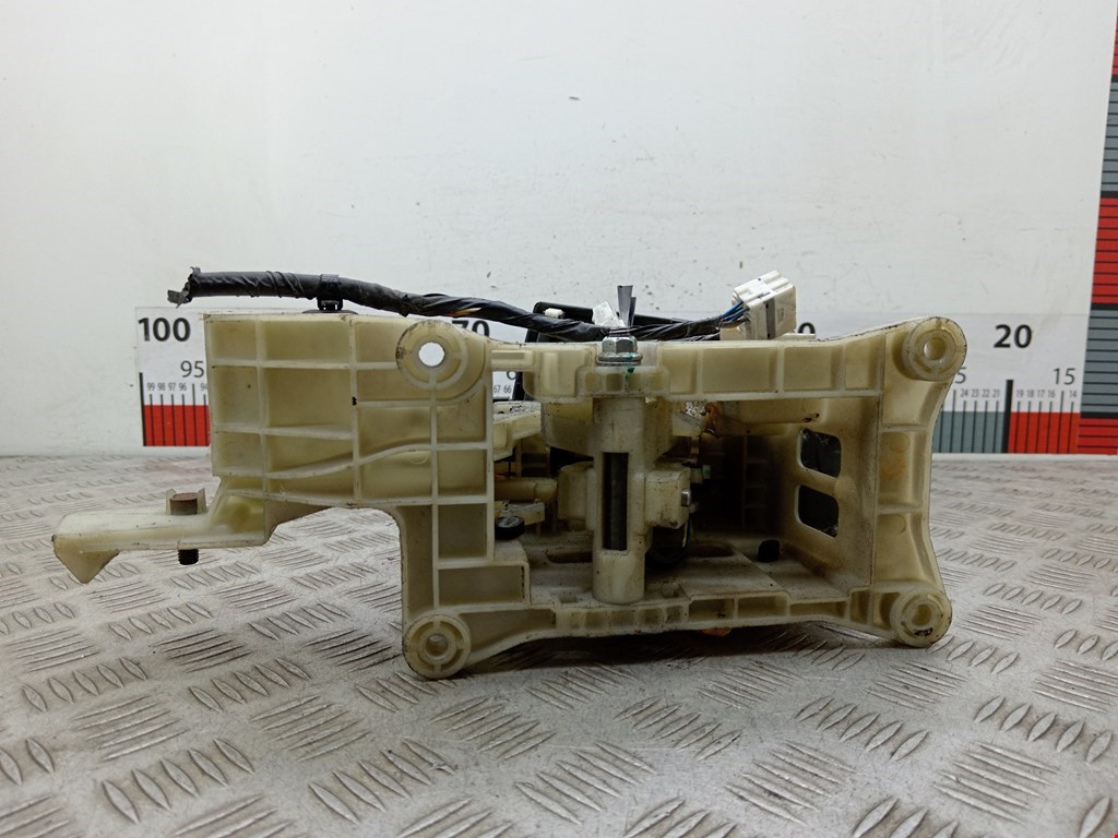 Кулиса (селектор) АКПП/МКПП в салоне KIA Rio III 2011-2017