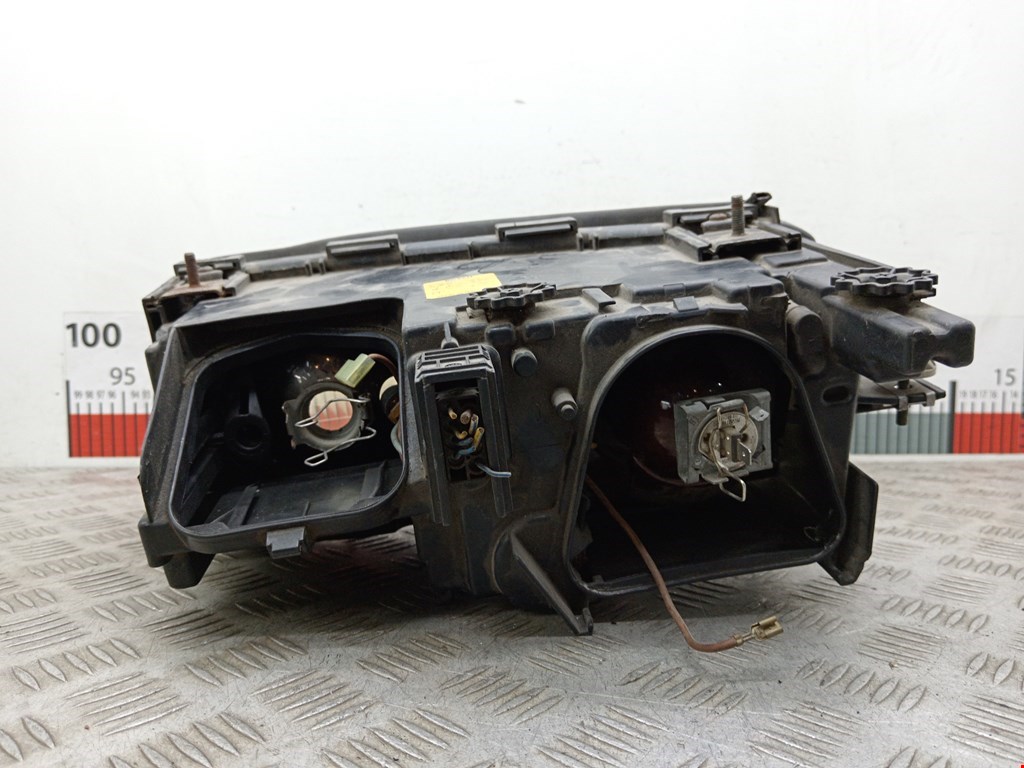 Фара правая BMW 7er 7 серия E38 1994-2001