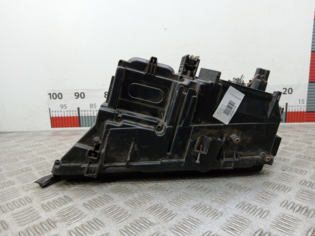 Фара правая BMW 7er 7 серия E38 1994-2001