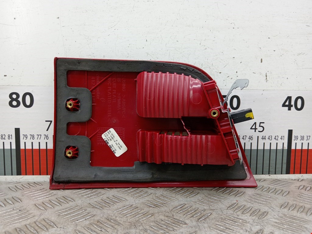 Фонарь задний внутренний левый BMW X5 E53 1999-2006