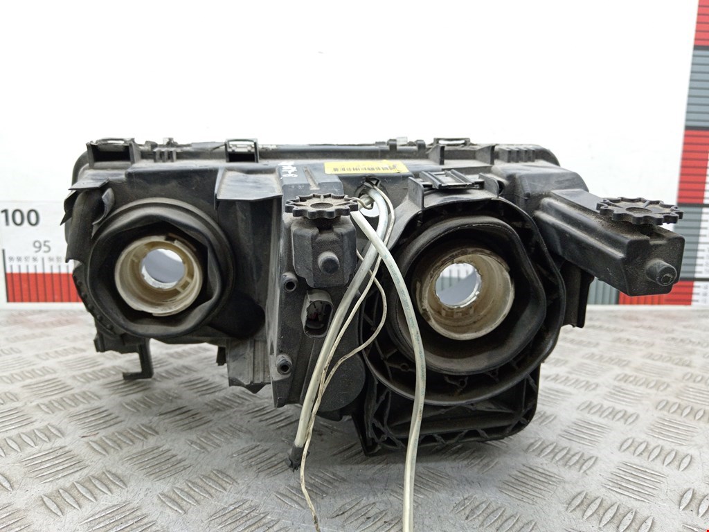 Фара правая BMW 3er E46 1998-2006