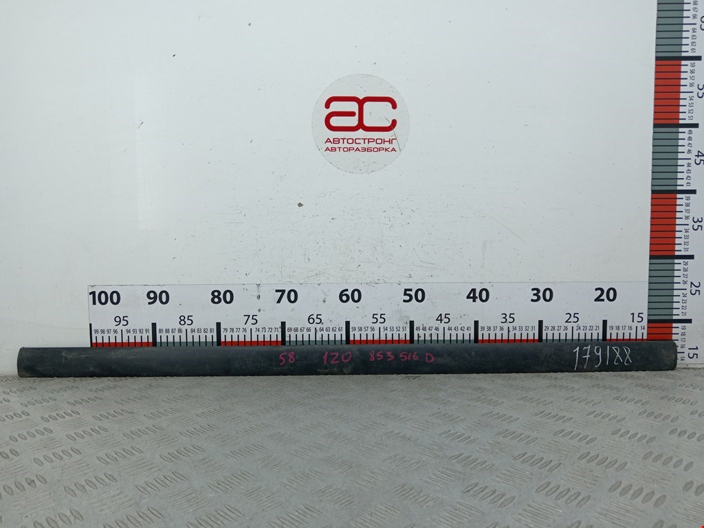 Накладка декоративная (молдинг) двери передней правой Skoda Octavia 1Z (2004-2013)