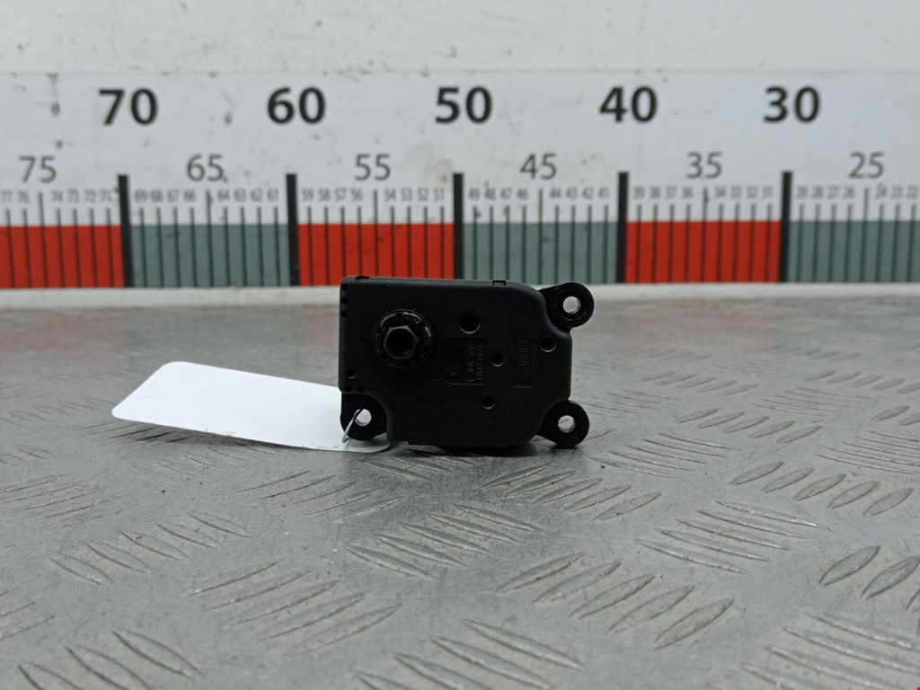 Моторчик заслонки печки MERCEDES-BENZ S-Class IV W220 1998-2005