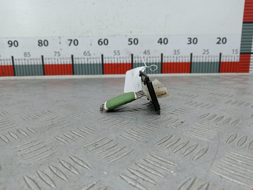 Резистор отопителя (сопротивление печки) MINI Hatch R50/R53 3-door 2001-2006