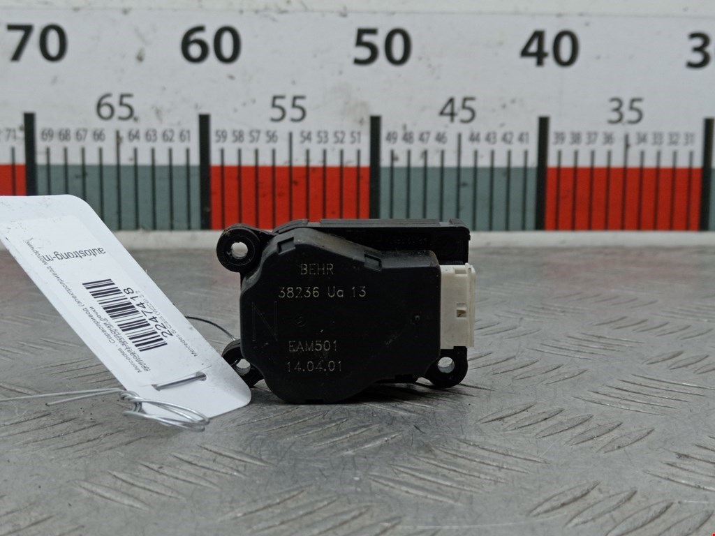 Моторчик заслонки печки MERCEDES-BENZ S-Class IV W220 1998-2005