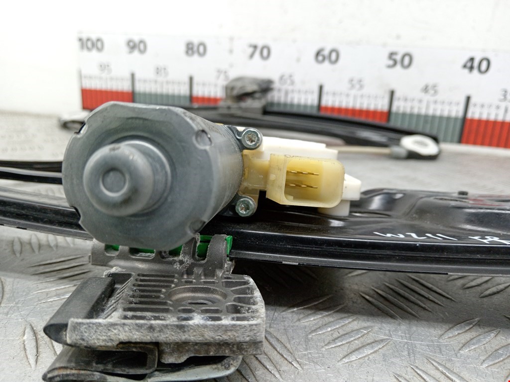 Стеклоподъемник передний правый MERCEDES-BENZ E-Class W211, S211 2002-2009