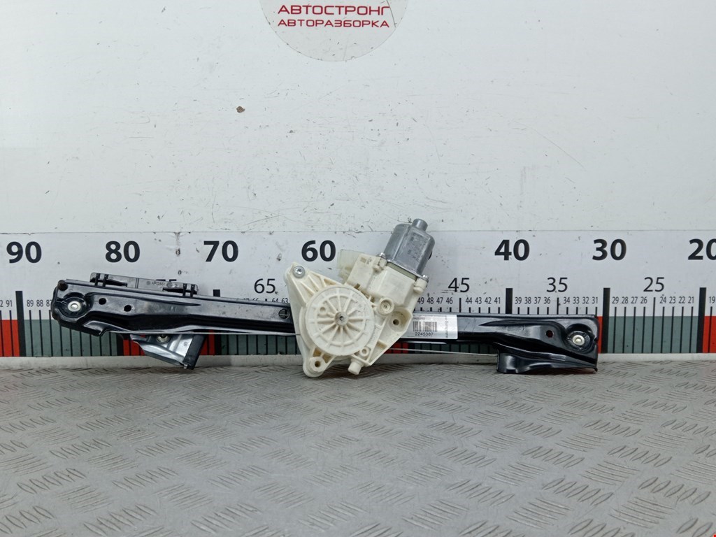 Стеклоподъемник задний левый MERCEDES-BENZ C-Class C-klasse W204 2007-2015