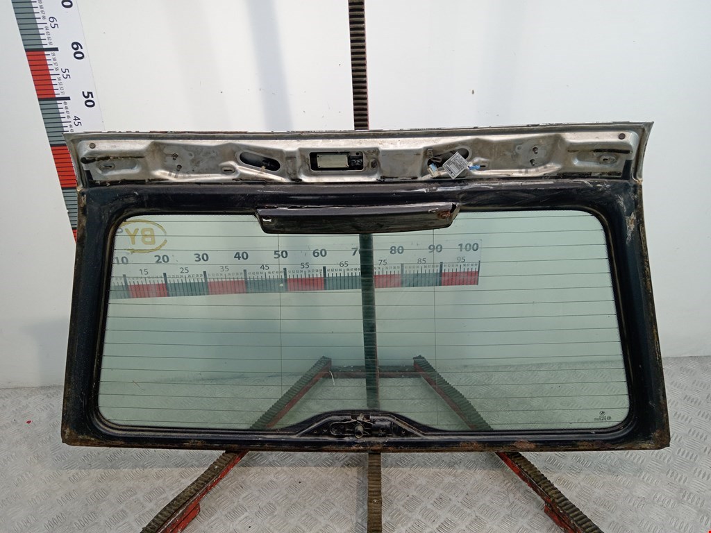 Стекло заднее BMW 5er 5 серия E39 1995-2004