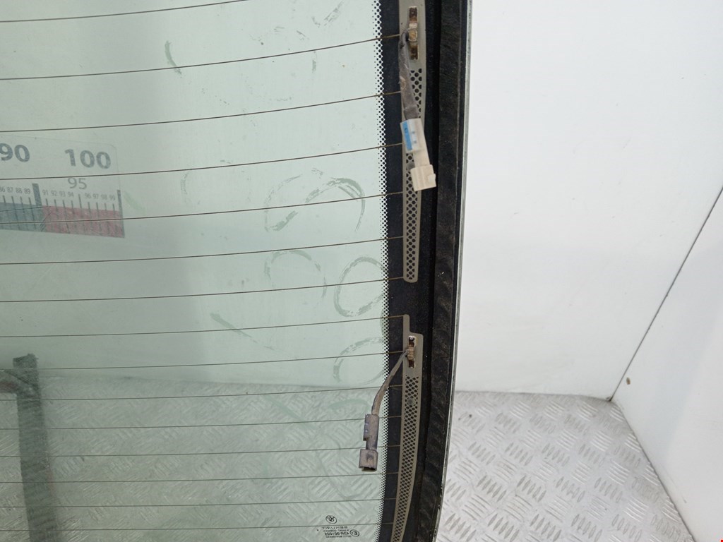 Стекло заднее BMW 5er 5 серия E39 1995-2004