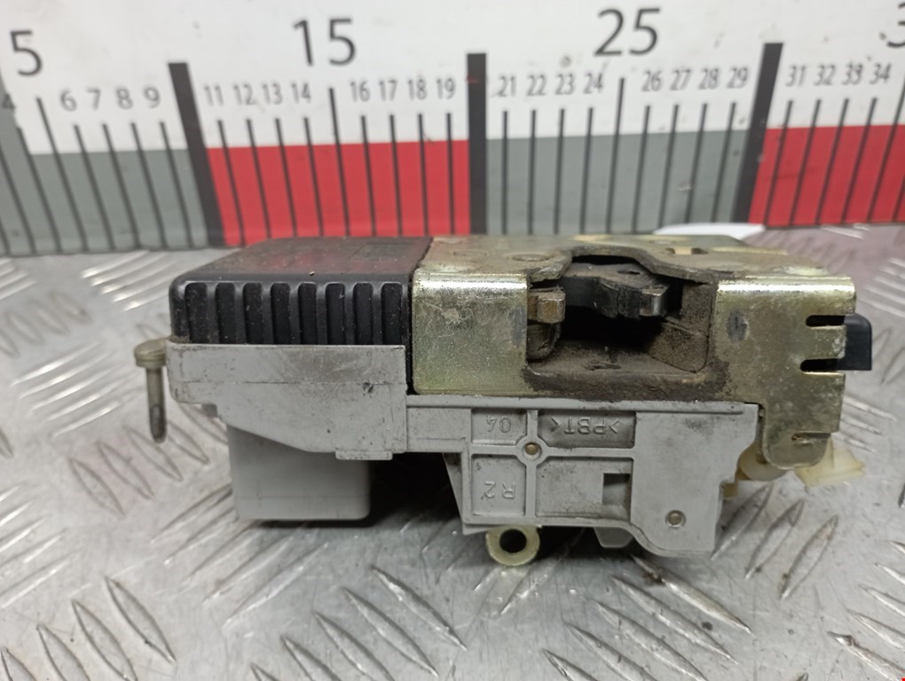 Замок двери передней правой PEUGEOT 807 2002-2014