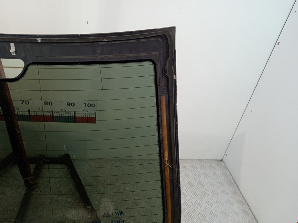 Стекло заднее BMW 5er 5 серия E60/E61 2003-2010