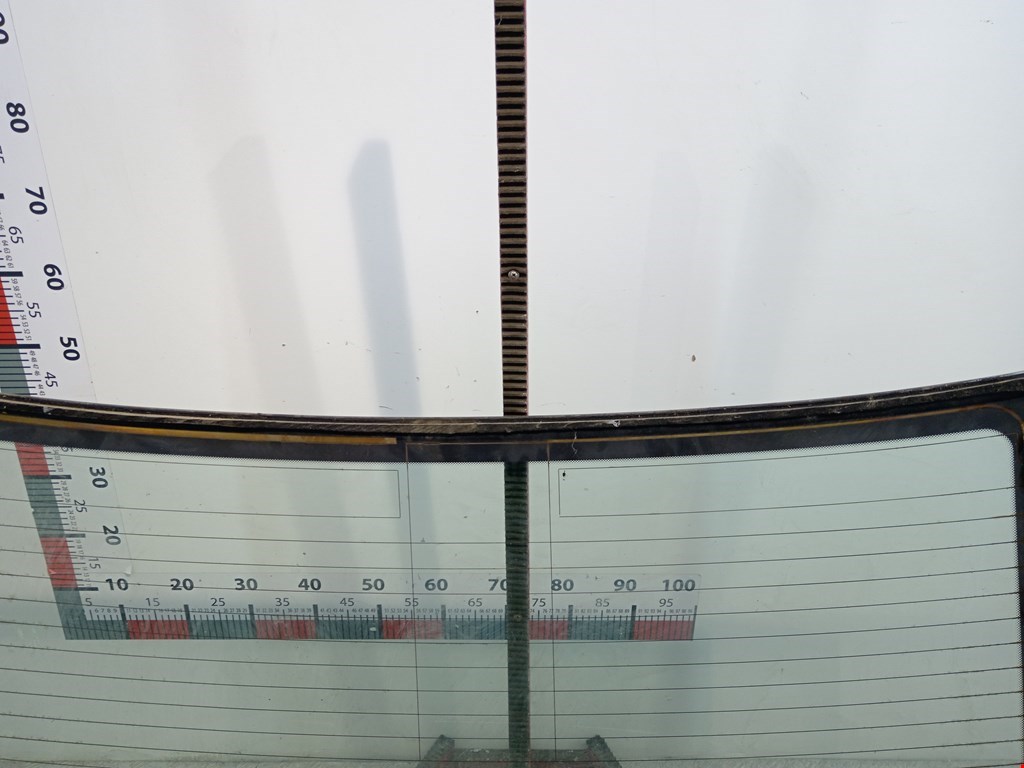 Стекло заднее BMW 5er 5 серия E39 1995-2004