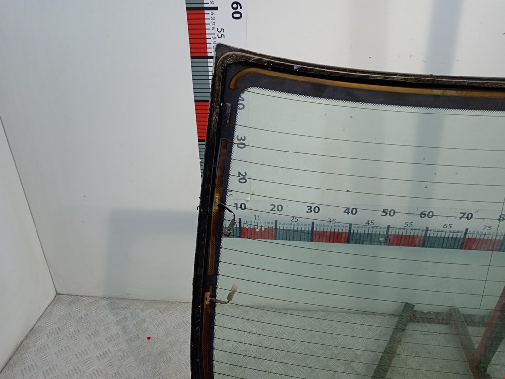 Стекло заднее BMW 5er 5 серия E39 1995-2004