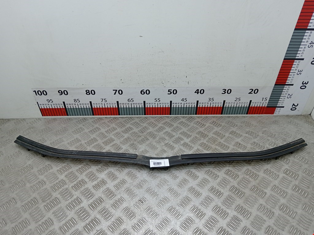 Накладка декоративная (на рамку радиатора) BMW 5-Series (E60/E61) (2003-2010)