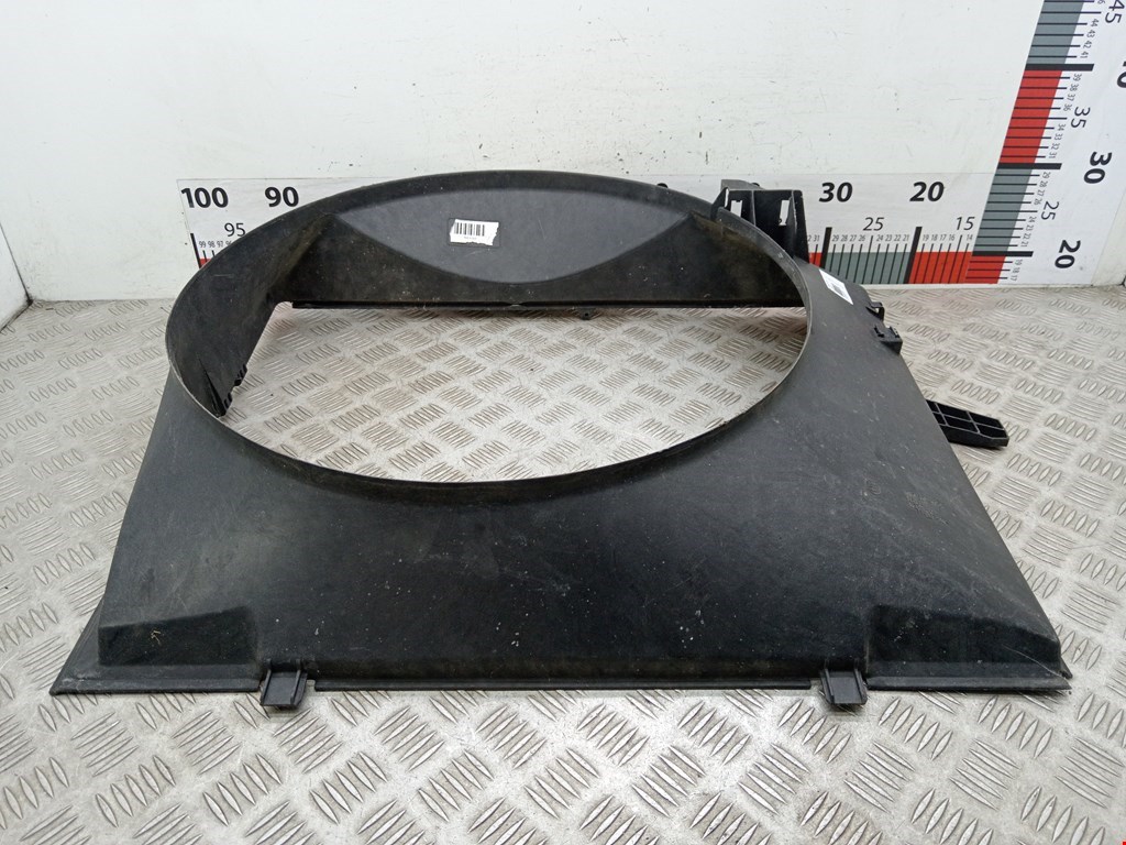 Диффузор (кожух) вентилятора BMW 7er 7 серия E65/E66 2001-2008