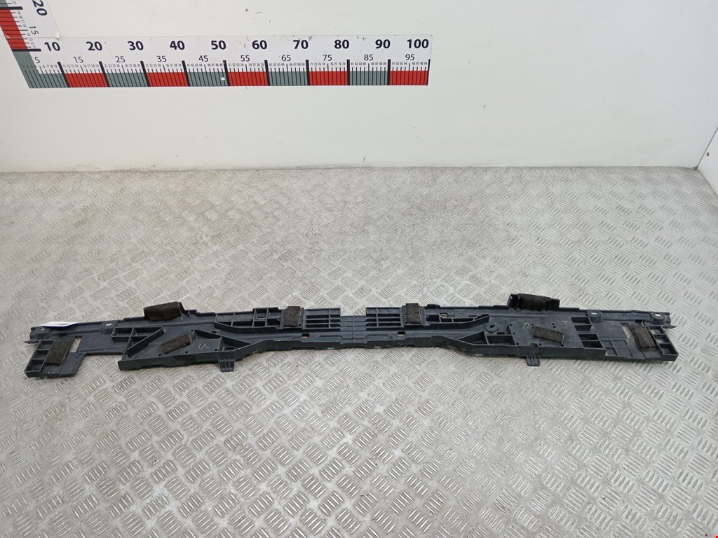 Кронштейн (крепление) бампера Toyota Land Cruiser (J200) (2007-2021)