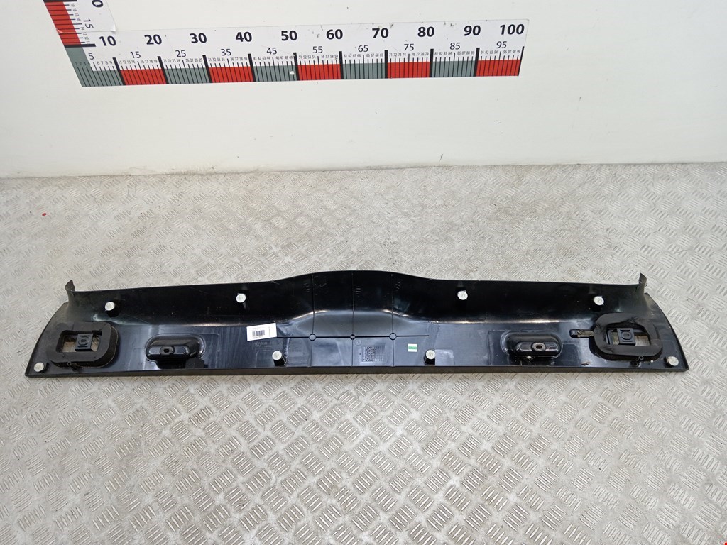 Обшивка крышки багажника BMW X5 E53 1999-2006