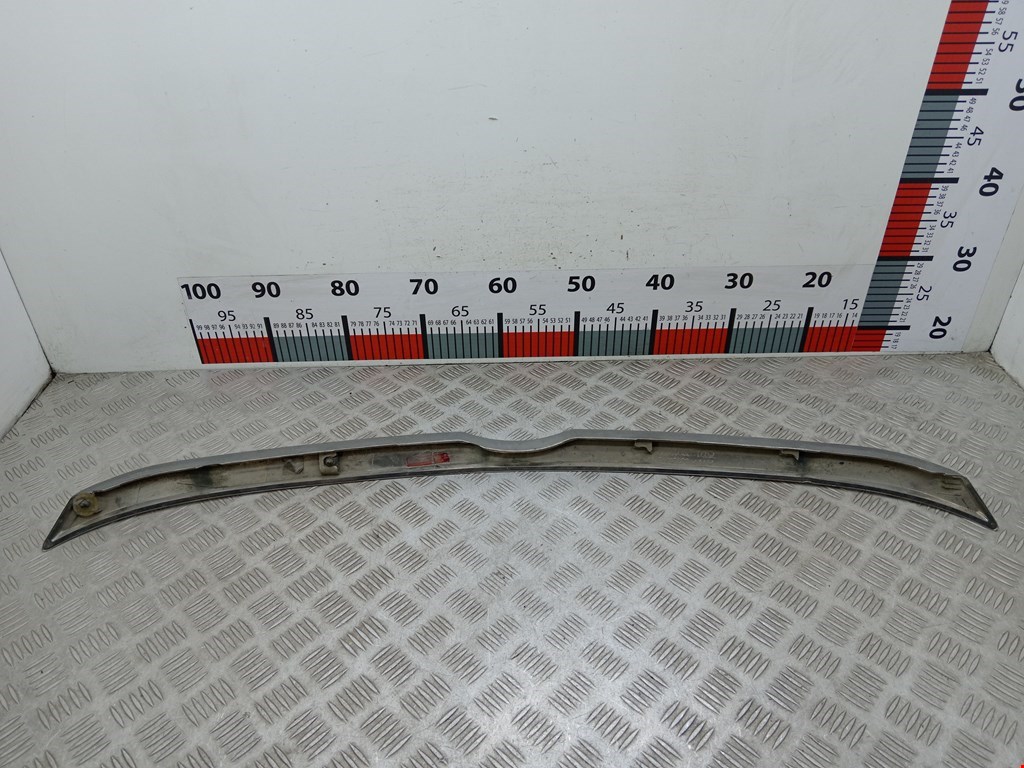 Накладка декоративная (молдинг) капота Toyota Camry (XV30) (2001-2006)