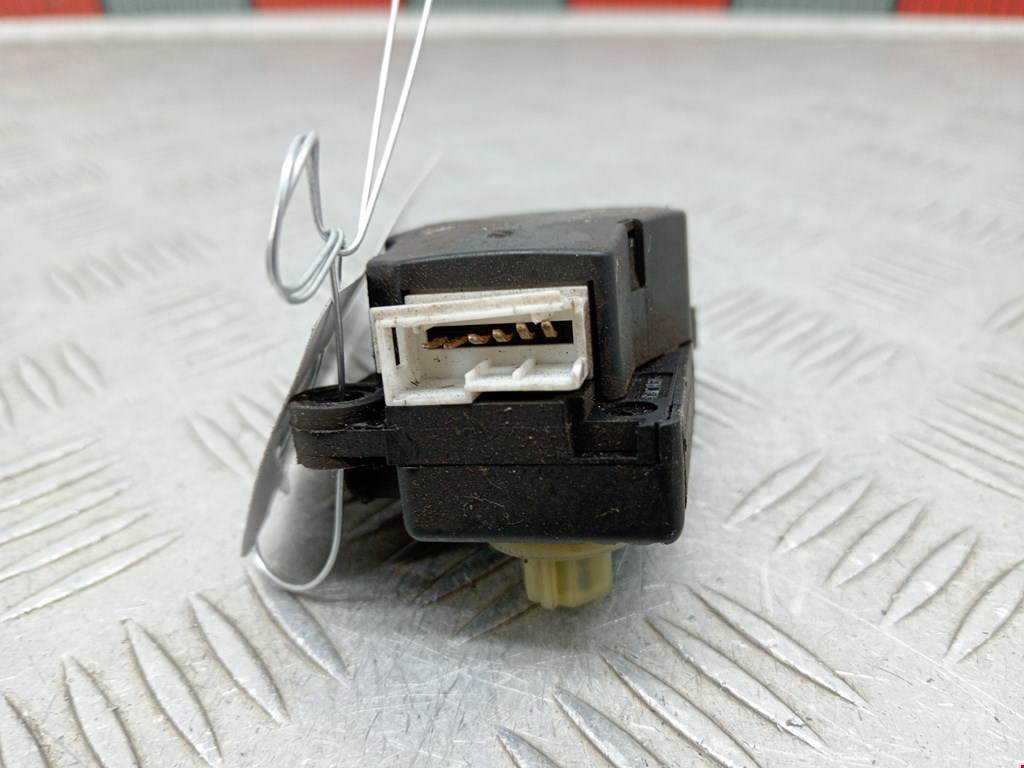 Моторчик заслонки печки MERCEDES-BENZ S-Class IV W220 1998-2005