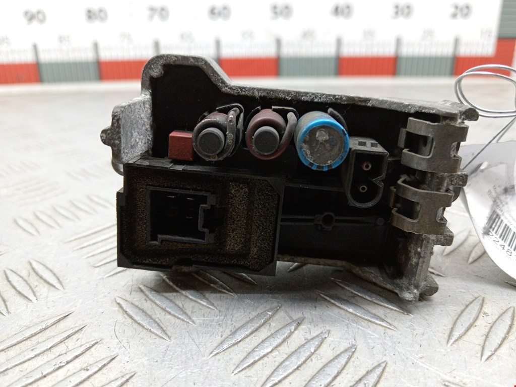 Сопротивление печки (резистор отопителя) Mercedes S-Class (W220) (1998-2005)