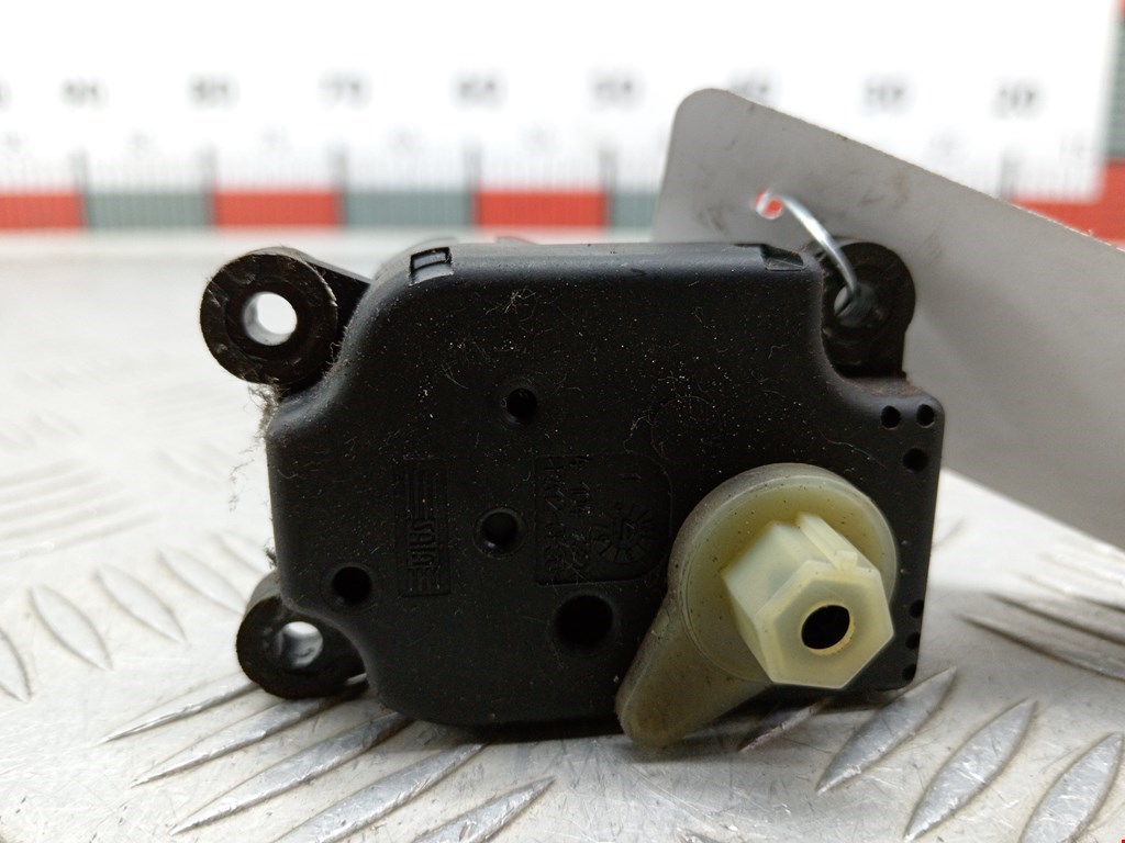 Моторчик заслонки печки MERCEDES-BENZ S-Class IV W220 1998-2005