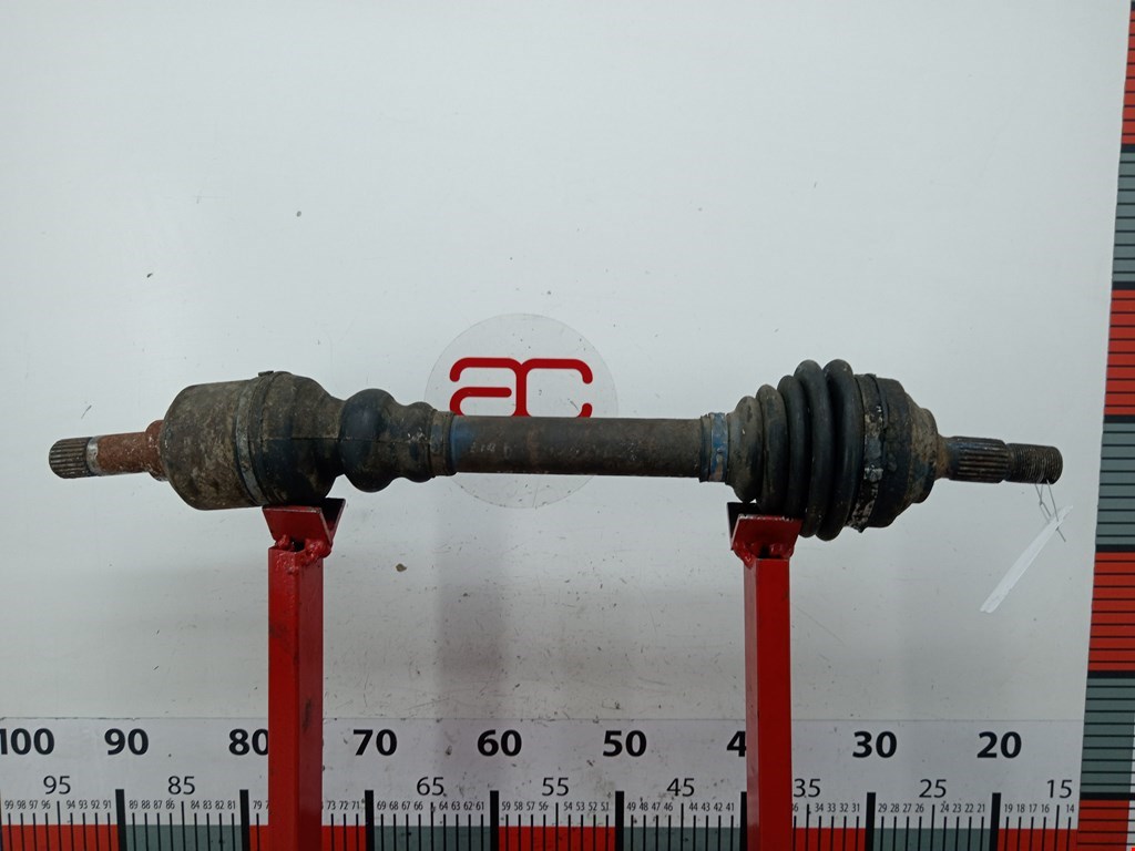 Полуось (привод, приводной вал) передняя левая CITROEN Berlingo 1996-2012
