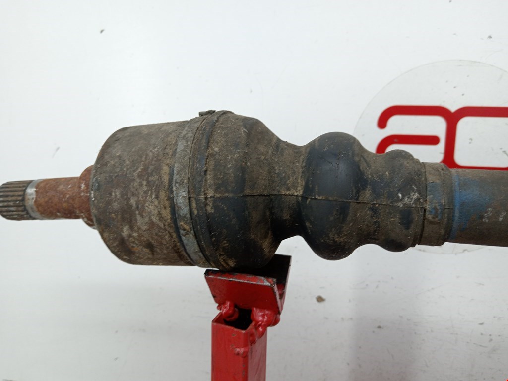 Полуось (привод, приводной вал) передняя левая CITROEN Berlingo 1996-2012