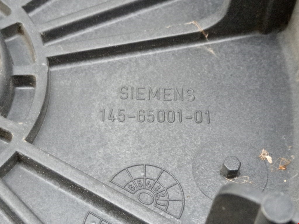 Крыльчатка вентилятора (лопасти) BMW X5 E53 1999-2006