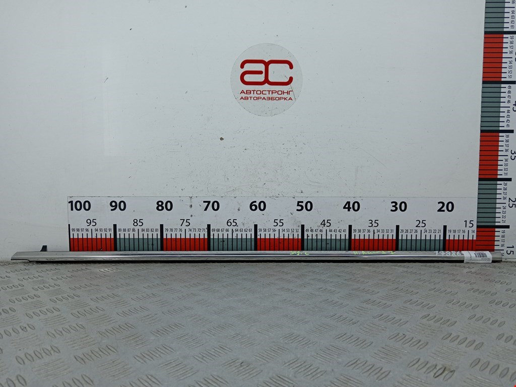 Накладка декоративная (молдинг) стекла двери задней левой Honda Accord 7 (2002-2008)