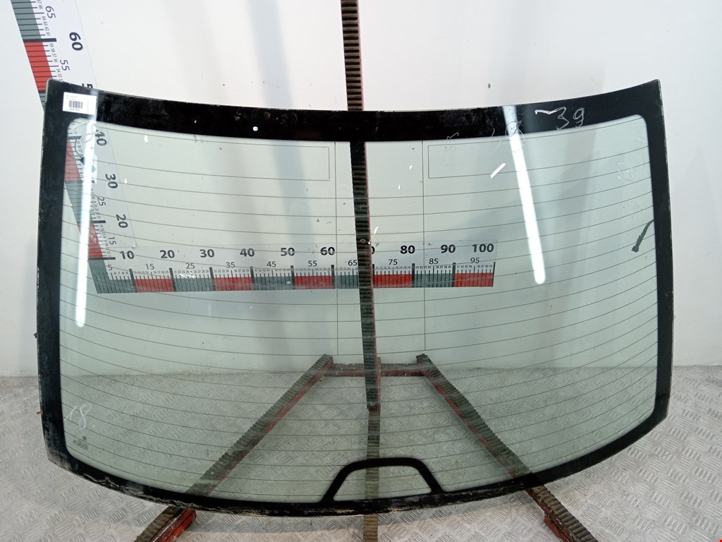 Стекло заднее BMW 5er 5 серия E39 1995-2004