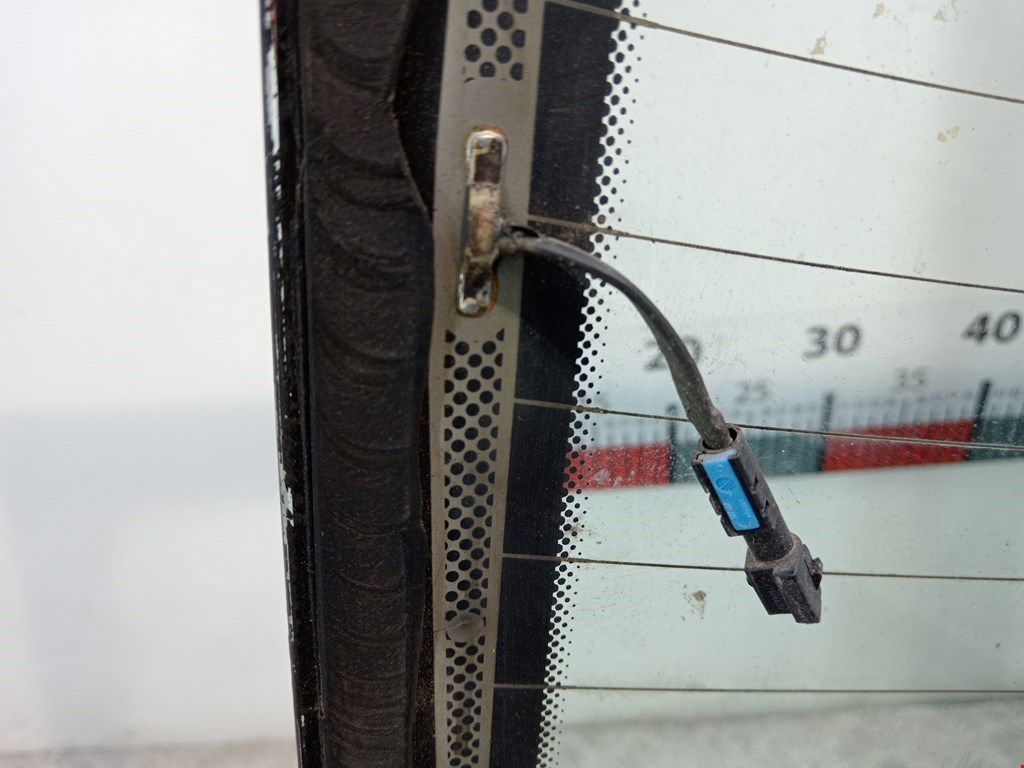 Стекло заднее BMW 5er 5 серия E39 1995-2004