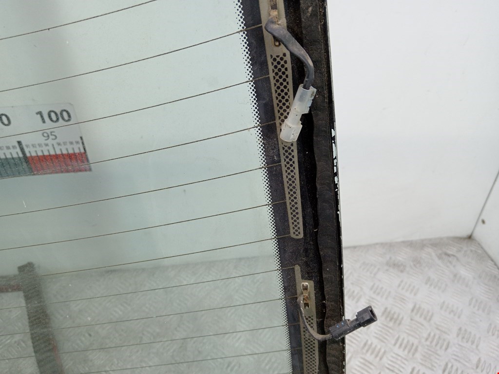 Стекло заднее BMW 5er 5 серия E39 1995-2004