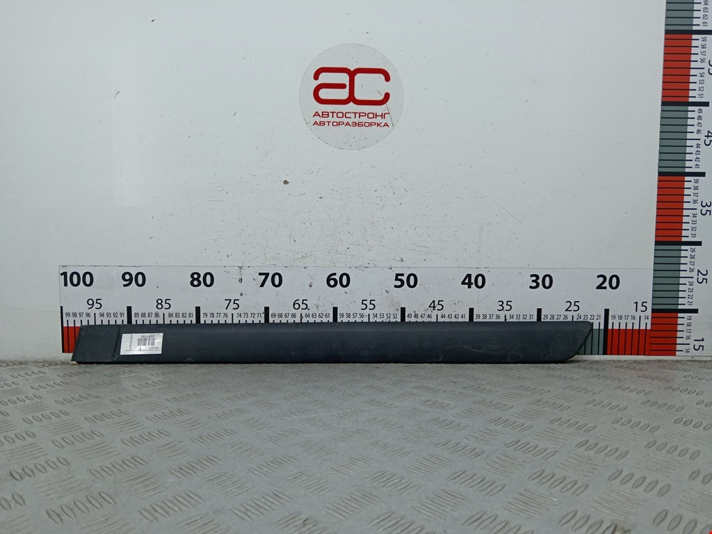 Накладка декоративная (молдинг) двери задней левой Skoda Fabia 2 (5J) (2007-2014)