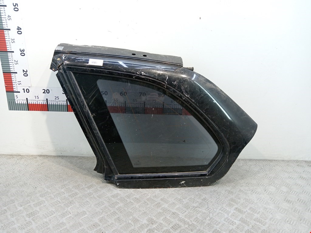Стекло кузовное глухое левое BMW X5 E53 1999-2006