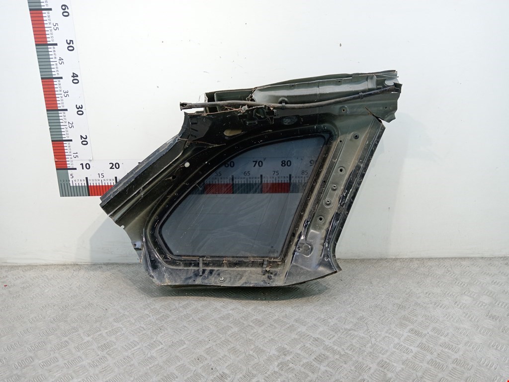 Стекло кузовное глухое левое BMW X5 E53 1999-2006