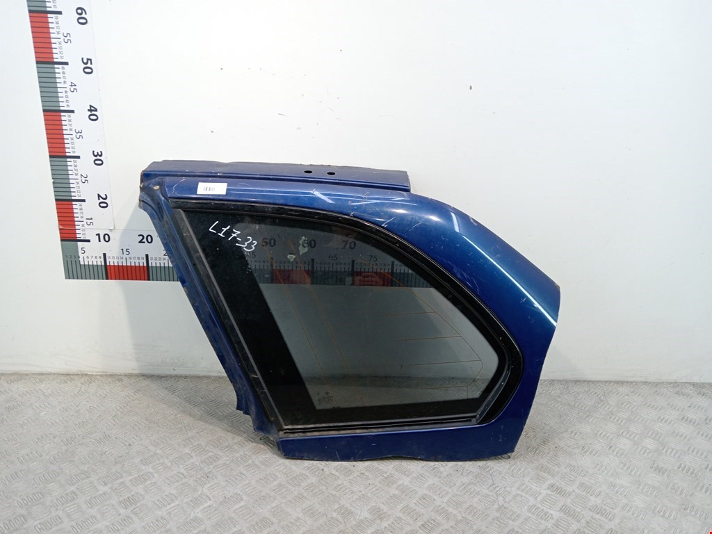 Стекло кузовное глухое левое BMW X5 E53 1999-2006